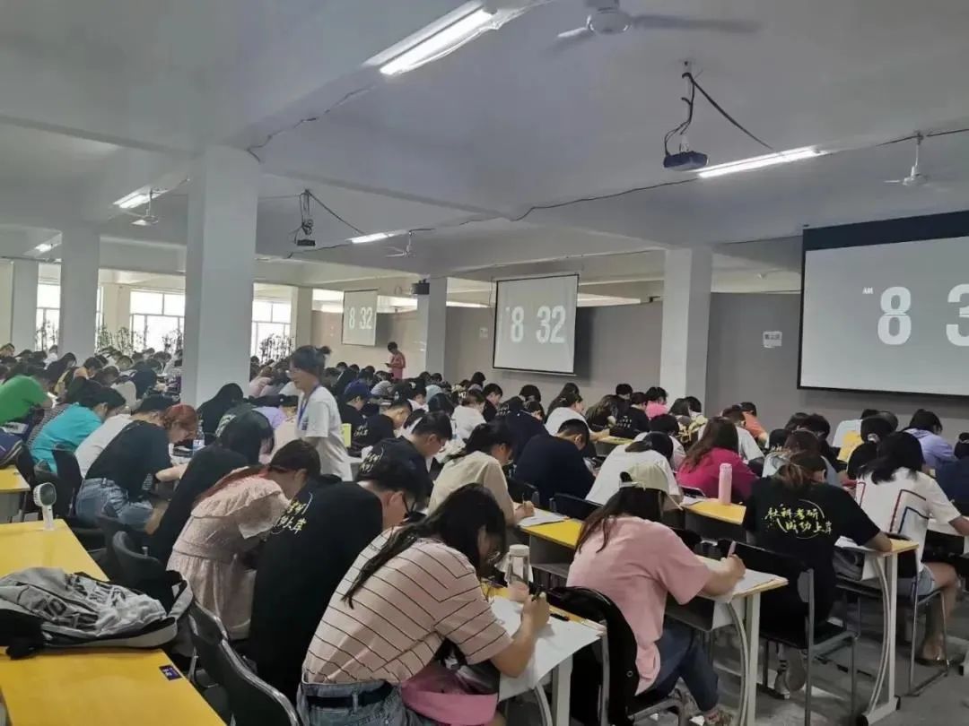 教培標桿 | 社科賽斯CEO李發進：【五大維度】打造差異化考研教學 | 【走進企業，走進直播】