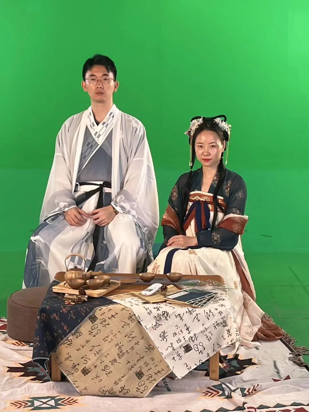 “古人”穿越現代聊B2B下半年增長？手把手教你打造驚艷朋友圈的直播!